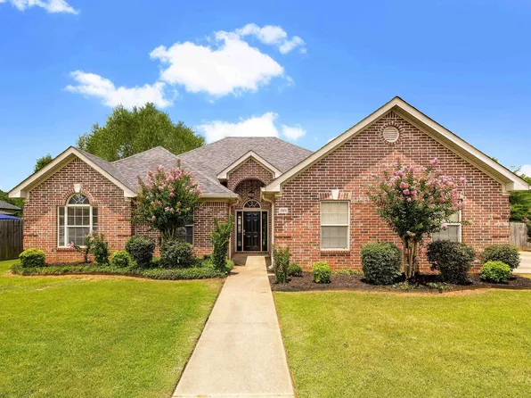 3503 Peachtree Ln, Benton, AR 72015
