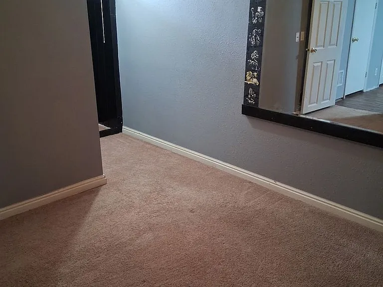 535 Crescent Dr — Photo 10