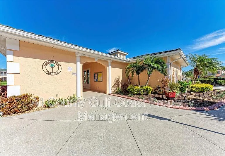 1704 Gondola Park Dr — Photo 18