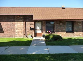 22759 Garfield St, Saint Clair Shores, MI 48082