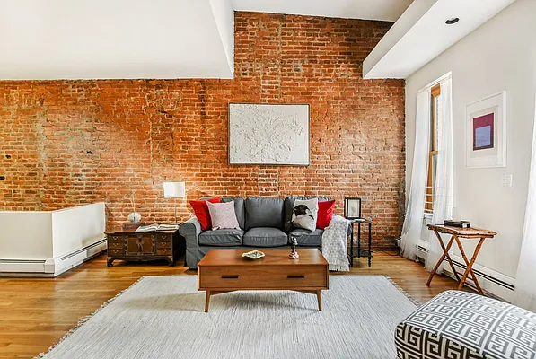 Sold by Compass | media 3