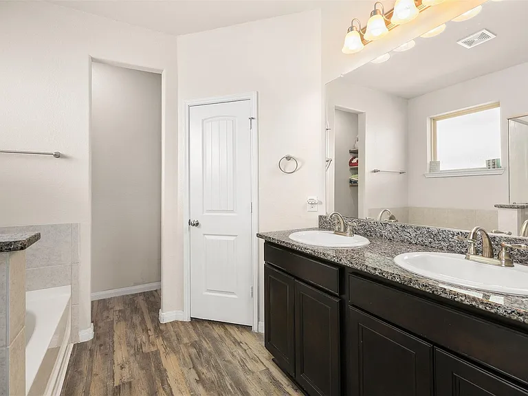 2225 Windy Sail Dr — Photo 14