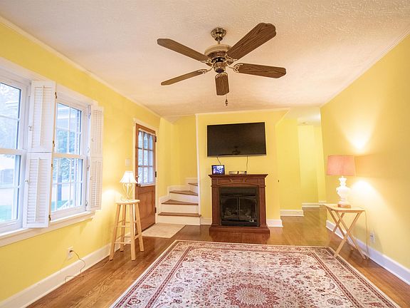 3rd image of 2567 Clay St