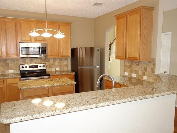3rd image of 1433 Winterwood Dr