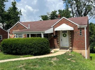 3329 Recker Dr, Pittsburgh, PA 15227