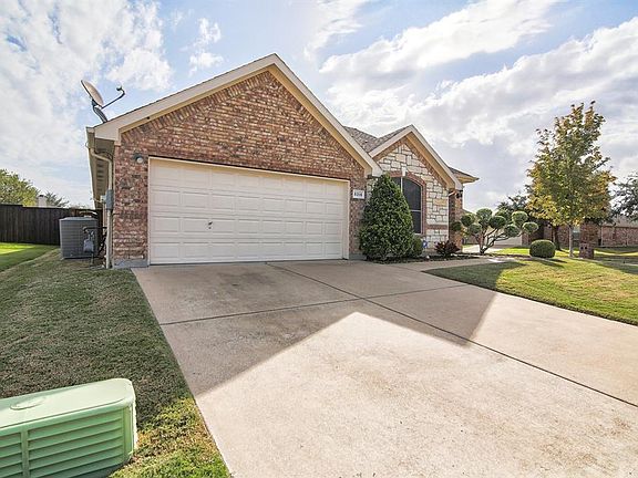 2nd image of 5316 Castlewood Cir