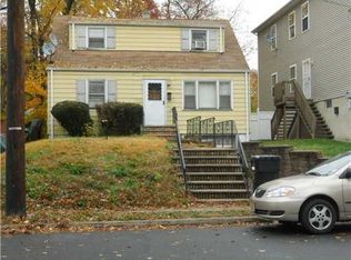 363 Clinton Ave, Plainfield, NJ 07063