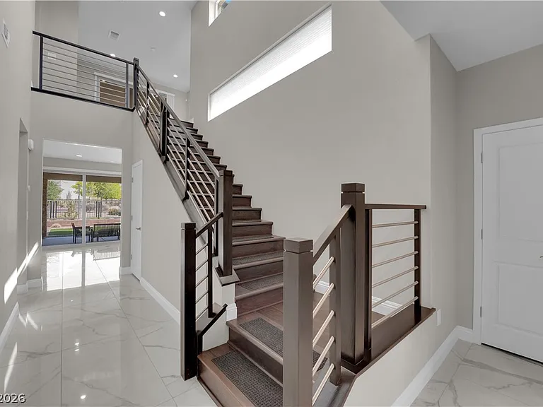 10254 Kesington Dr — Photo 5