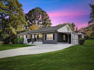 243 Five Points Rd, Dudley, NC 28333