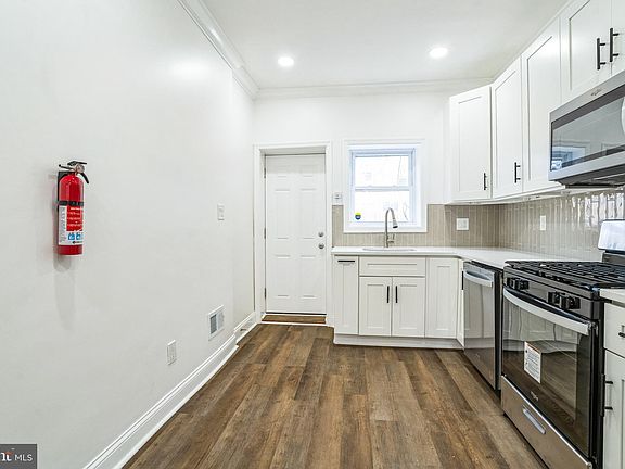 4th image of 1639 N Marston St