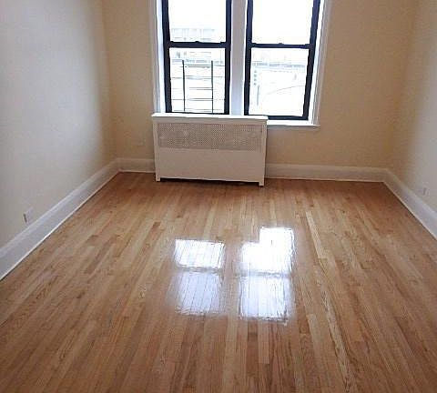 4th image of 4338 39th Pl APT 49