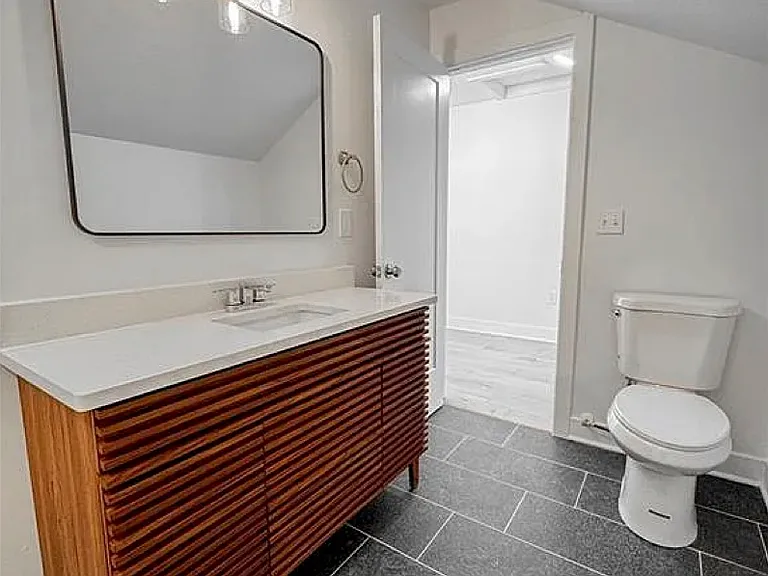 2630 Madison Ave #2 — Photo 12