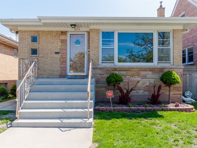 6353 W Peterson Ave #1, Chicago, IL, 60646
