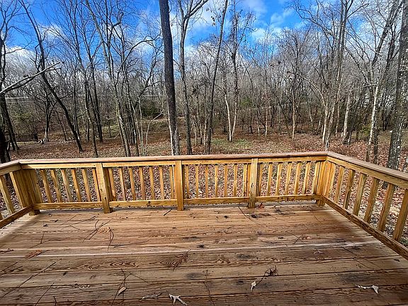 3rd image of 795 Pebblecreek Dr