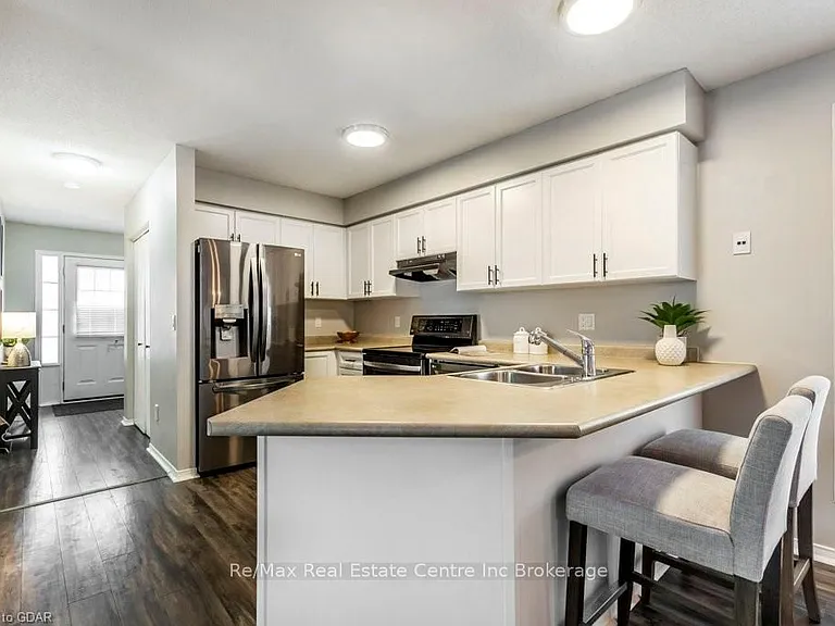 29 Porter Dr — Photo 9