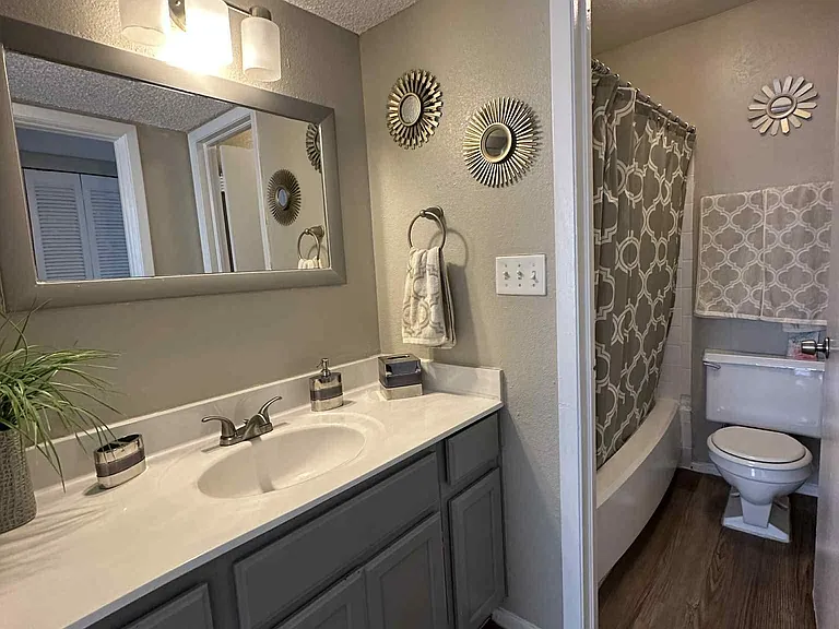 SAN MARCOS APARTMENTS — Photo 86