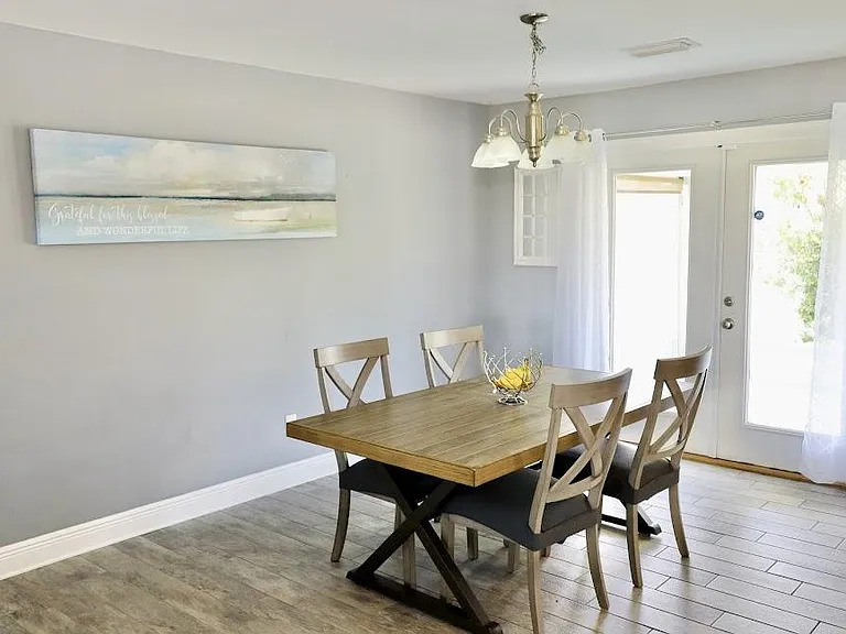 4322 Cloverwood Ct — Photo 8