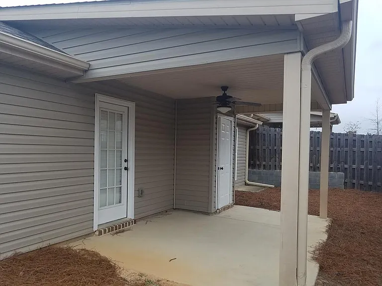 423 Tarsel Ct — Photo 13