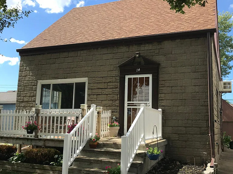 14 Vulcan St — Photo 1
