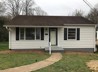 1614 Radcliff St, Winston Salem, NC 27107