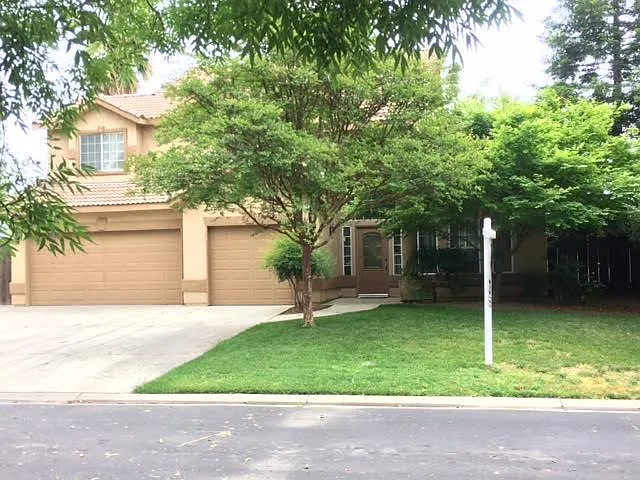5215 Congressional St photo 1