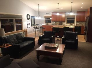 1620 Meadowlane St, Wolverine Lake, MI 48390