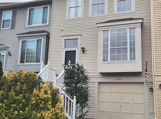 21824 Goldstone Ter, Sterling, VA 20164