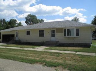 101 1st St NE, Lidgerwood, ND 58053