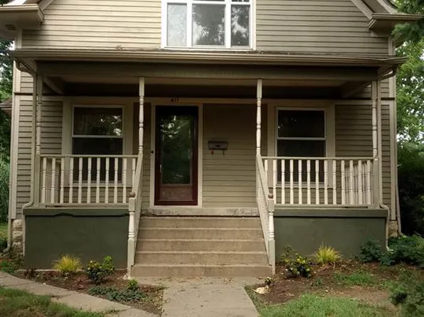 411 Vine St, Wamego, KS 66547