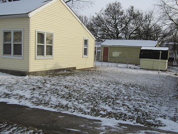 2nd image of 421 E Church St