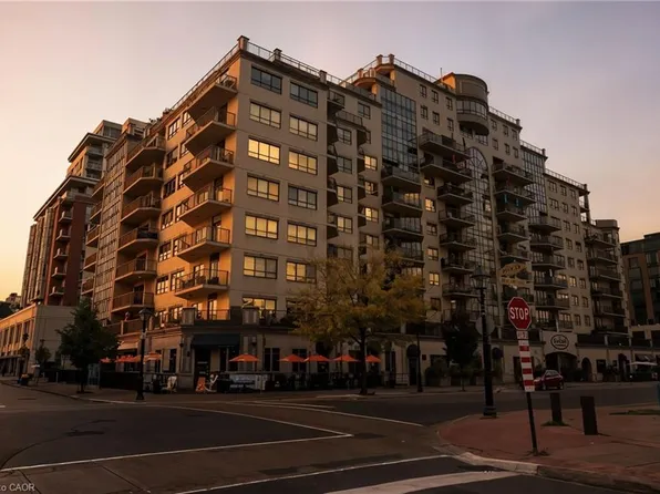 399 Elizabeth St #512, Burlington, ON L7R 0A4