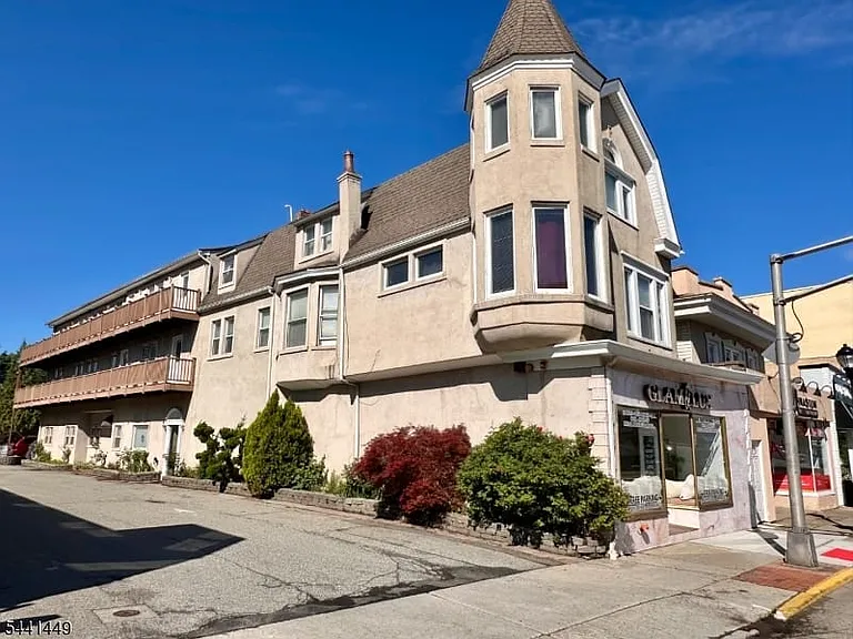 336 Bloomfield Ave #3B — Photo 10