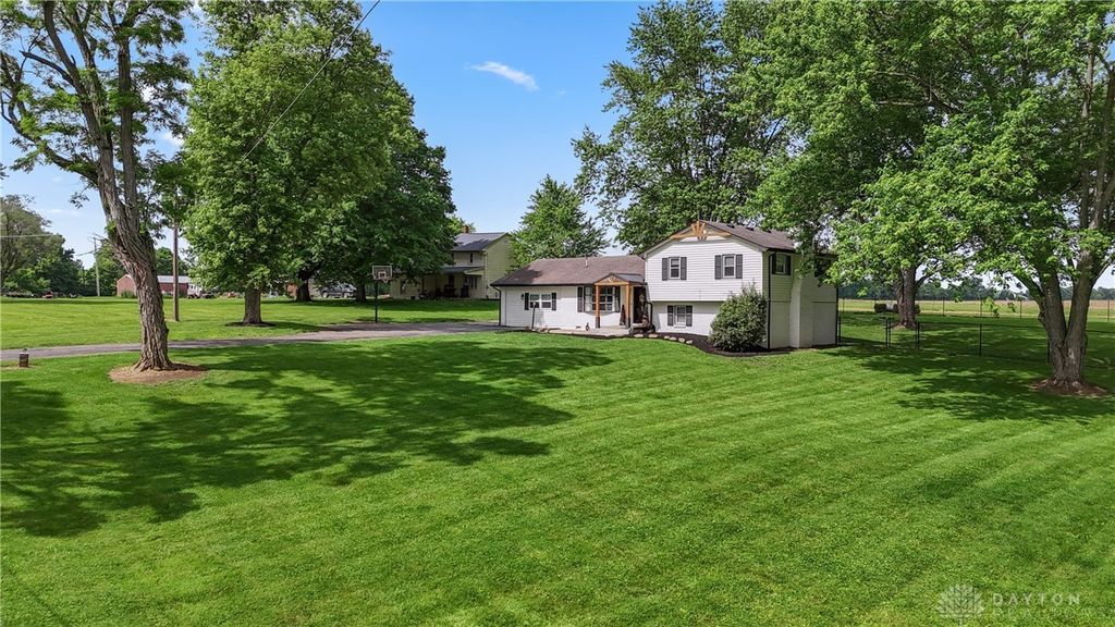 Real estate listing image