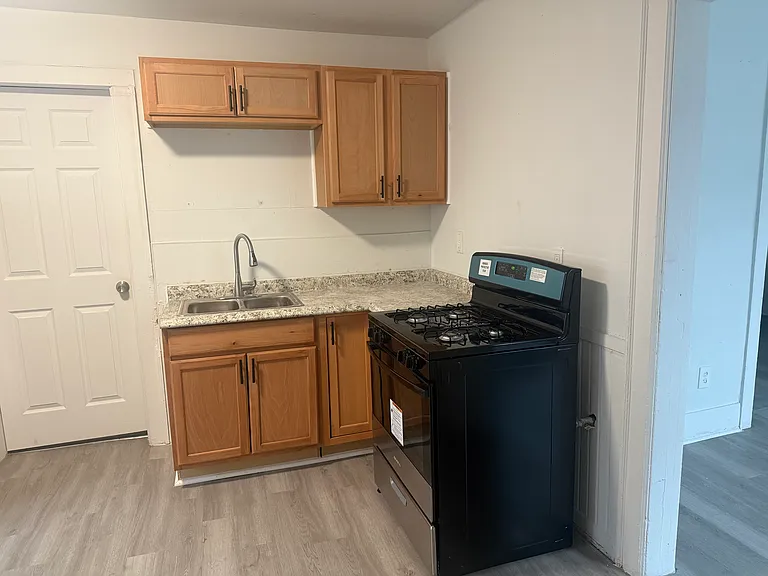 Kitchen with appliances