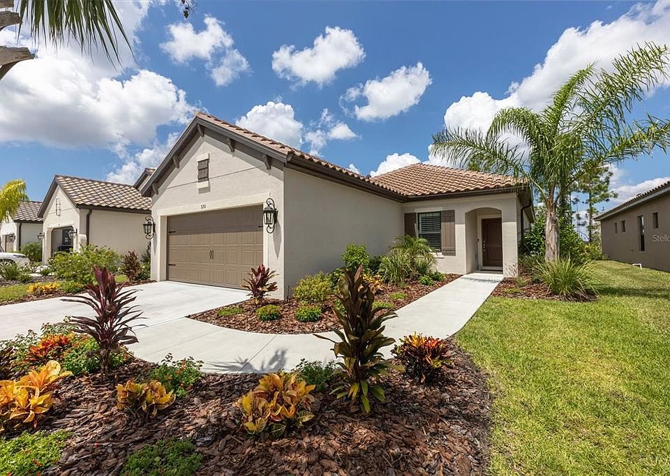 1st image of 320 PALMARIA COURT