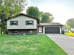 2524 Frostwoods St, Eau Claire, WI 54703