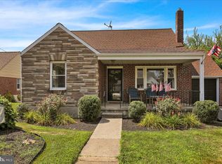 8 Valley Rd, Reading, PA 19610