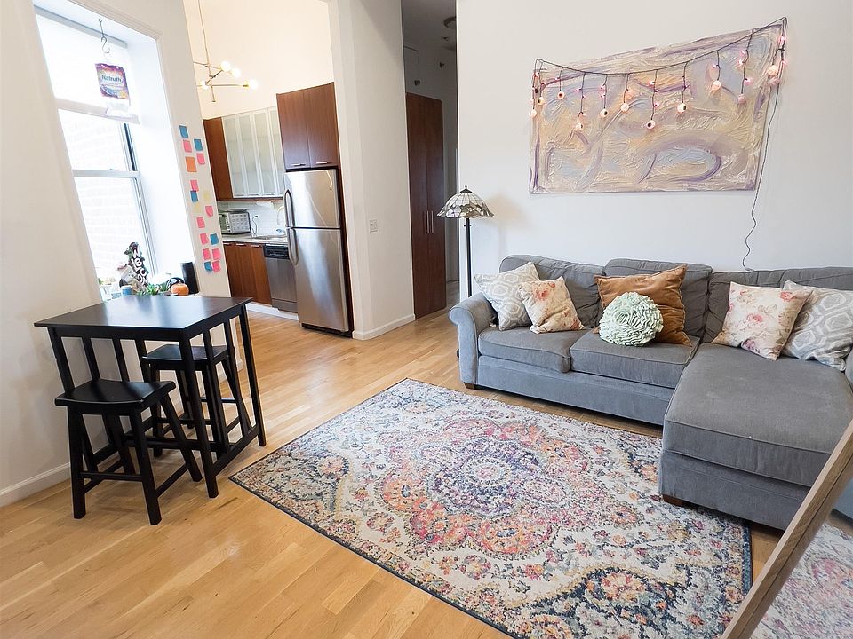 1st image of 42 Prospect St APT 4C