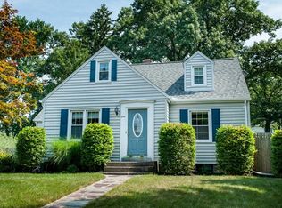 254 Frontenac St, Chicopee, MA 01020