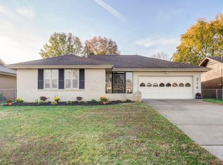 516 W Bell St, Springfield, MO 65803