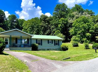 195 Bee Cv, Fontana Dam, NC 28733