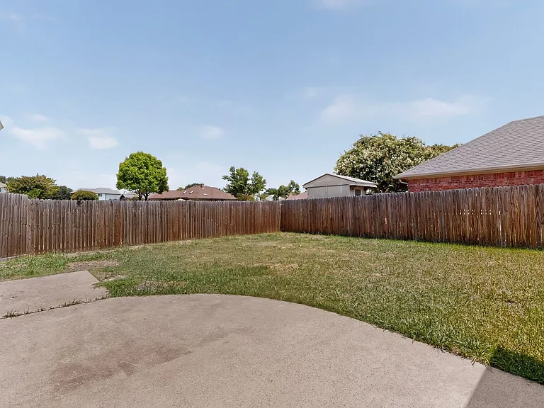 3933 Alto Ave — Photo 36