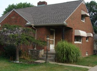 5790 Eldon Dr, Parma, OH 44130