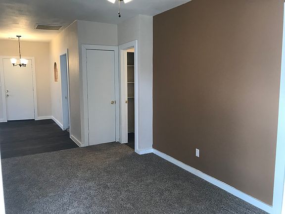 5th image of 5836 Calloway St