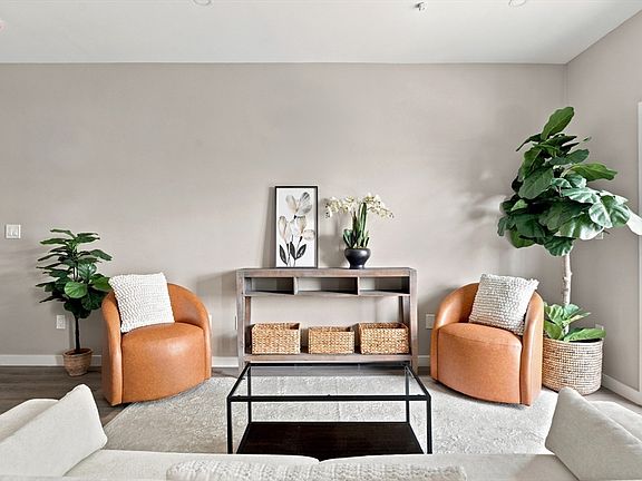 5th image of 75 Maywood St #6