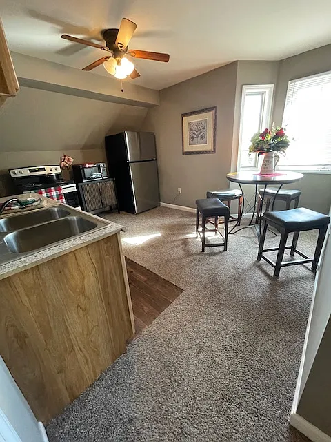2 bed, 2.0 bath, $1,776 — Photo 4