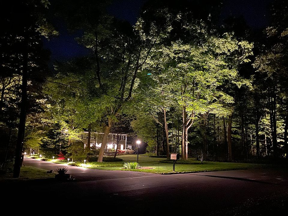 2nd image of 237 Wendover Dr