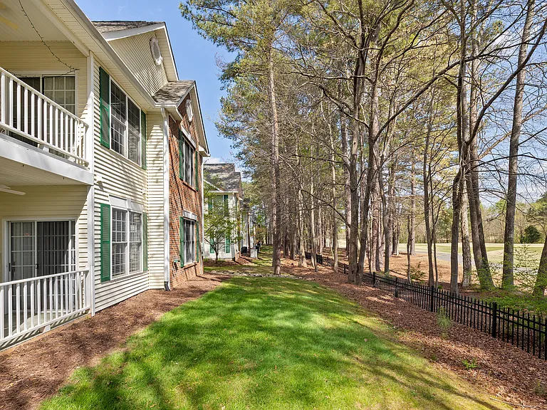 1713 Kudrow Ln #1 — Photo 36