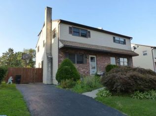 3225 Tom Sweeney Dr, Brookhaven, PA 19015