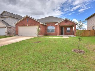 1035 W South St, Leander, TX 78641